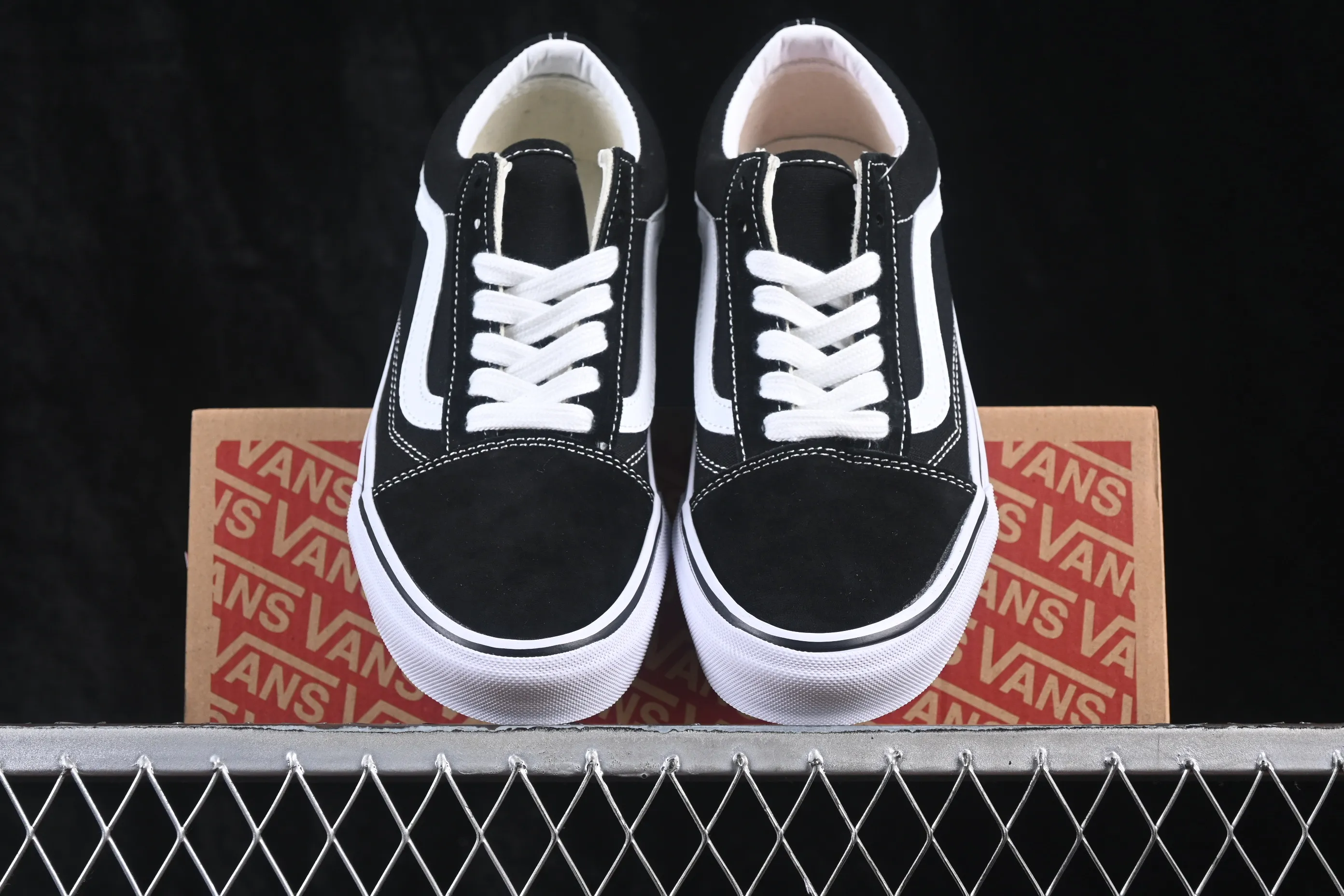 All Categories Vans Vans Series Vans Low Vans Low Vans Old Skool Dx Vans Low Bang Casual Skateboard Shoes VN0A38G2PXC